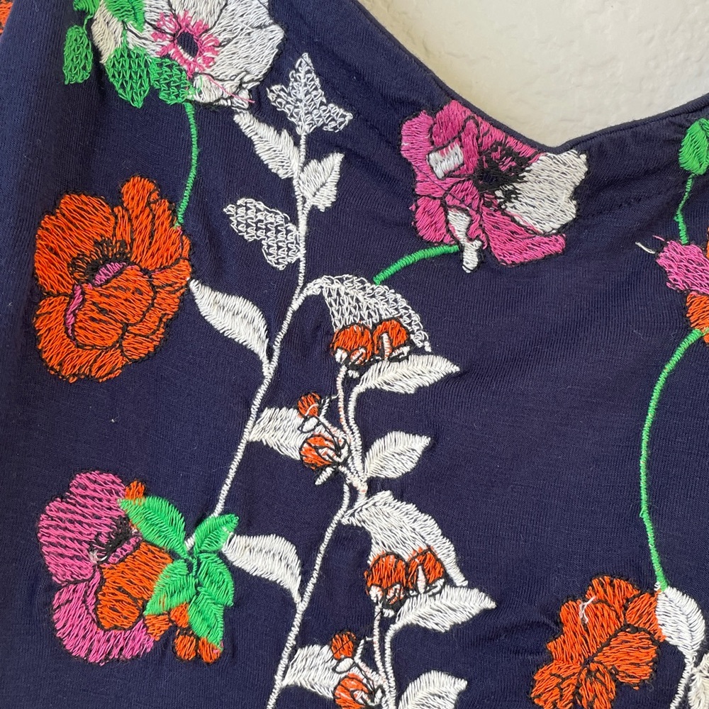Anthropologie Navy Floral Camisole Size M - Picture 8 of 8